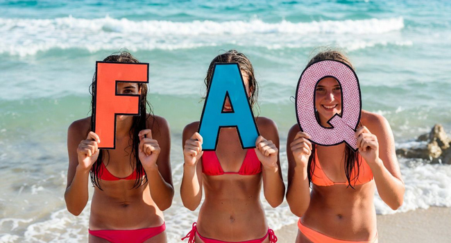 Schülerinnen am Strand während einer LISA! Italienisch-Sprachreise für Schüler in Salerno, Italien