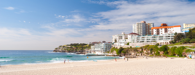 LISA-Sprachreisen-Erwachsene-Englisch-Australien-Sydney-Bondi-Beach-Surfen-Freizeit