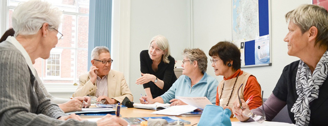 LISA-Sprachreisen-Erwachsene-Englisch-England-Chester-50-Plus-Sprachkurs-Unterricht-Gruppe LISA-Sprachreisen-Erwachsene-Englisch-England-Chester-50-Plus-Sprachkurs-Unterricht-Gruppe