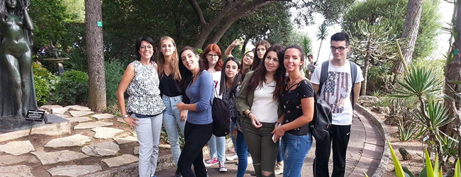 LISA-Sprachreisen-Erwachsene-Franzoesisch-Frankreich-Nizza-Victor-Hugo-Ausflug-Garten-Sommer LISA-Sprachreisen-Erwachsene-Franzoesisch-Frankreich-Nizza-Victor-Hugo-Ausflug-Garten-Sommer