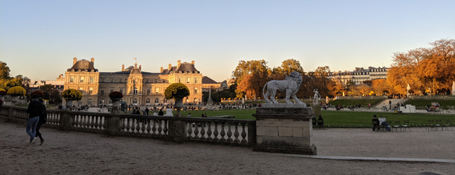 LISA-Sprachreisen-Erwachsene-Franzoesisch-Frankreich-Paris-Jardin-Du-Luxemburg-Herbst LISA-Sprachreisen-Erwachsene-Franzoesisch-Frankreich-Paris-Jardin-Du-Luxemburg-Herbst