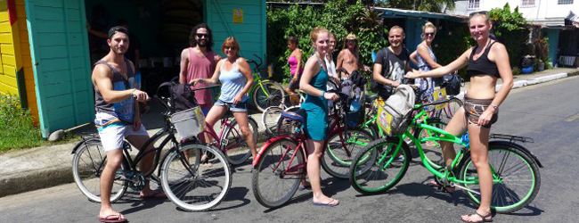 LISA-Sprachreisen-Erwachsene-Spanisch-Panama-Bocas-del-Toro-Freizeit-Ausflug-Fahrrad-Tour-Insel