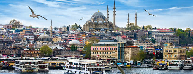 LISA-Sprachreisen-Erwachsene-Tuerkisch-Tuerkei-Istanbul-Sehenswuerdigkeit-Blaue-Moschee-Bosporus