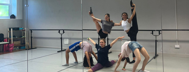 LISA-Sprachreisen-Schueler-Englisch-England-Ilfracombe-Devon-Aktivitaet-Street-Dance LISA-Sprachreisen-Schueler-Englisch-England-Ilfracombe-Devon-Aktivitaet-Street-Dance