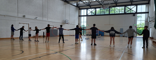 LISA-Sprachreisen-Schueler-Englisch-Irland-Arklow-Schule-Sport-Halle-Spiel LISA-Sprachreisen-Schueler-Englisch-Irland-Arklow-Schule-Sport-Halle-Spiel