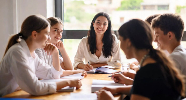 LISA Sprachreisen Schueler Englisch Malta St Julians Unterricht Sprachkurse Sprachreisen Schueler Englisch Malta St Julians Unterricht